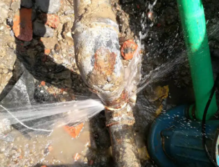 鹤岗测漏水公司电话